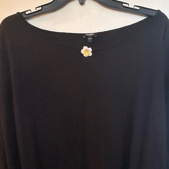 Plumeria White and Yellow Hair Clip Hawaiian Flower (NWOT) - Picture 4 of 6